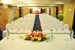 La-Paz Gardens Beacon Hotel - Vasco da Gama Goa