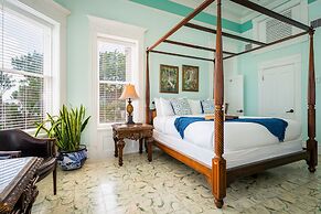 The Mansion on the Sea - Southernmost House in the USA