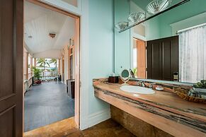 The Mansion on the Sea - Southernmost House in the USA