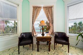 The Mansion on the Sea - Southernmost House in the USA