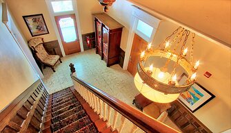 The Mansion on the Sea - Southernmost House in the USA