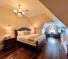 The Mansion on the Sea - Southernmost House in the USA