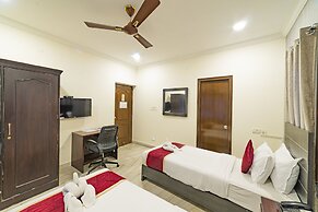 At Home Apartment Hotel