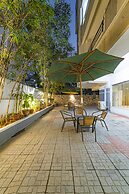 At Home Apartment Hotel