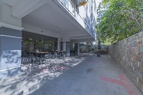 At Home Apartment Hotel