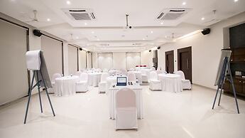 7 Apple Resort Lonavala