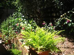 Bungunyah Apartments