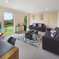 Bungunyah Apartments