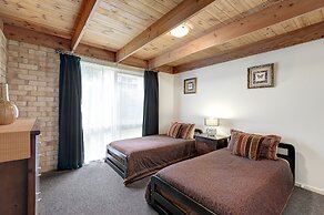 Bungunyah Apartments