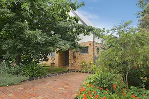 Bungunyah Apartments