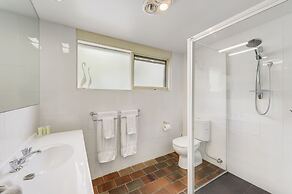 Bungunyah Apartments