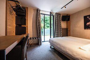 Hostellerie La Claire Fontaine