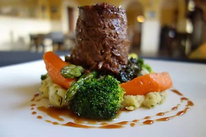 Kilmarnock Arms Hotel