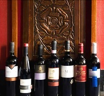 Kilmarnock Arms Hotel