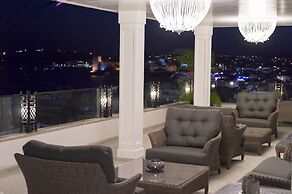 Ena Boutique Hotel & Residences