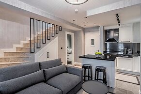 Ena Boutique Hotel & Residences