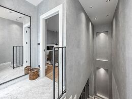 Ena Boutique Hotel & Residences