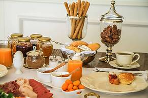 Ena Boutique Hotel & Residences