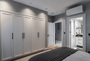 Ena Boutique Hotel & Residences