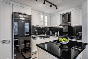 Ena Boutique Hotel & Residences