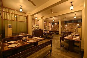 Om Niwas Suite Hotel