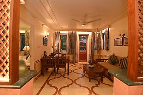 Om Niwas Suite Hotel