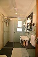 Om Niwas Suite Hotel