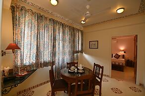 Om Niwas Suite Hotel