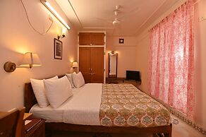 Om Niwas Suite Hotel