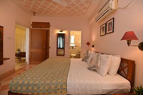 Om Niwas Suite Hotel