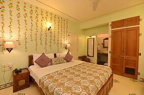 Om Niwas Suite Hotel