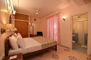 Om Niwas Suite Hotel