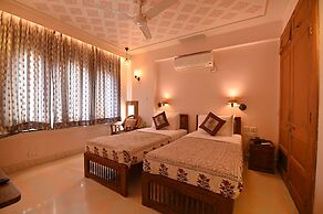 Om Niwas Suite Hotel