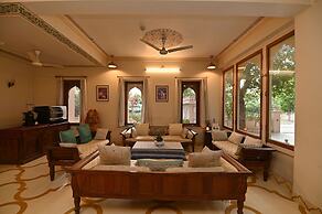 Om Niwas Suite Hotel