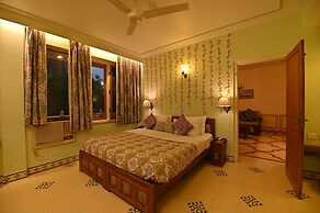 Om Niwas Suite Hotel