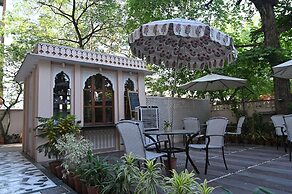 Om Niwas Suite Hotel