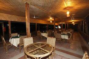 Symphony Palms Beach Resort