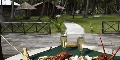 Symphony Palms Beach Resort