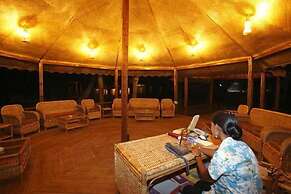 Symphony Palms Beach Resort