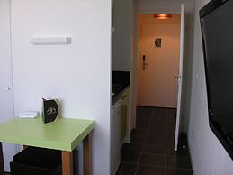 All Suites Appart hotel Bordeaux Lac