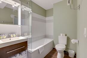 All Suites Appart hotel Bordeaux Lac