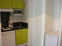 All Suites Appart hotel Bordeaux Lac