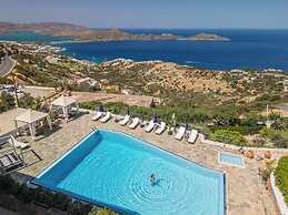 Adrakos Apartments - Adults Only