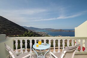 Adrakos Apartments - Adults Only