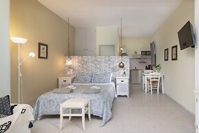 Adrakos Apartments - Adults Only