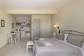 Adrakos Apartments - Adults Only