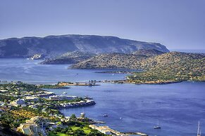 Adrakos Apartments - Adults Only