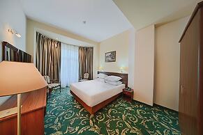 Central Hotel