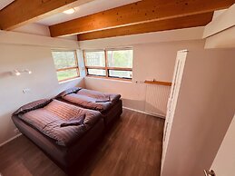 Reykjavik Peace Center - Guesthouse