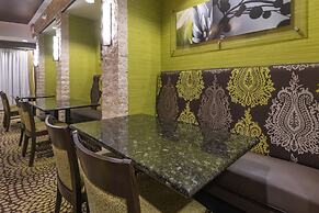 Holiday Inn Express Hotel & Suites Hays by IHG